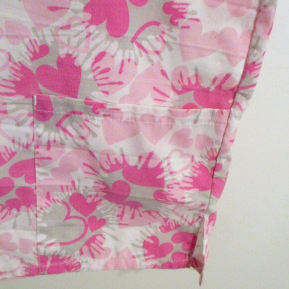 Pink Heart Pattern Womens Scrub Top Large Work& Wear Valentine - Picture 3 of 6